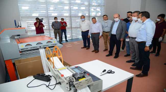 Kırşehir Belediyesi pandemi sürecinde 330 bin maske üretti