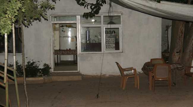 Kahvehane sahibi müşterisini av tüfeğiyle öldürdü