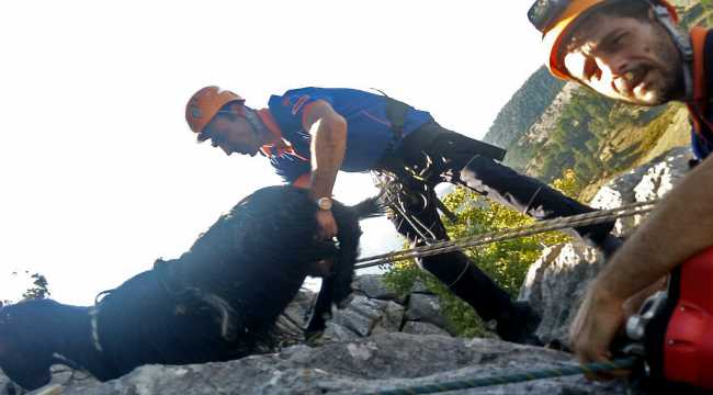 Konya'da mahsur kalan keçileri AFAD kurtardı