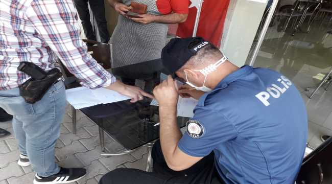 Konya'da maskesiz alışverişe çıkan 19 kişiye 17 bin 100 lira ceza