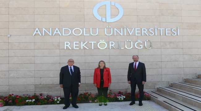 Milletvekilleri Avcı ve Günay'dan AÜ Rektörü Prof. Dr. Erdal'a ziyaret