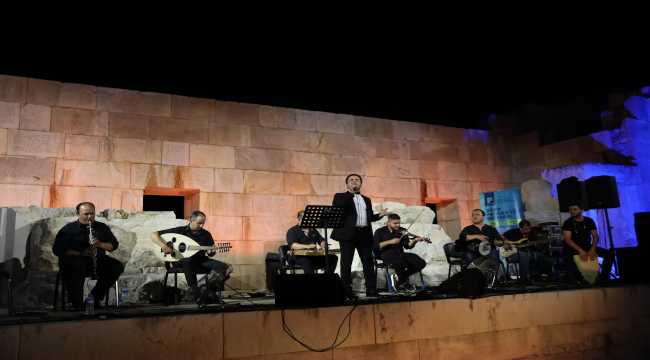 Patara Antik Kenti'nde tarih sanatla buluştu