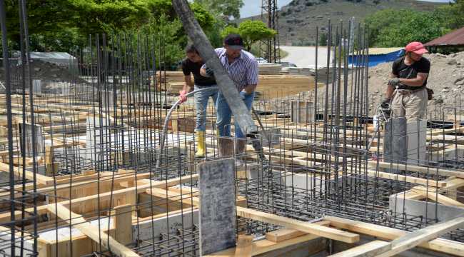 Pursaklar’da mahalle konağının temeli atıldı
