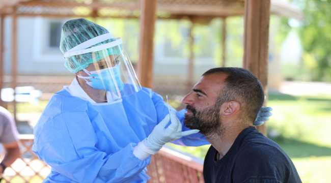 Sivasspor'da 13. kez Kovid-19 testi yapıldı