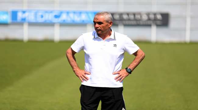 Sivasspor Teknik Direktörü Çalımbay: