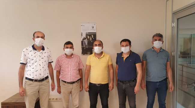 TÜRKAV'dan köylerde yeni okula başlayan öğrencilere kırtasiye desteği