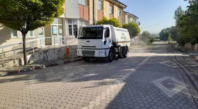 Ulaş'ta cadde ve sokaklarda bayram temizliği