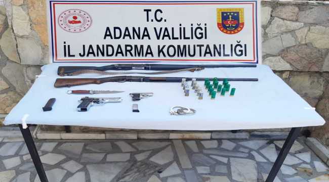 Adana'da birlikte yaşadığı kadını tehdit ettiği öne sürülen zanlı yakalandı 