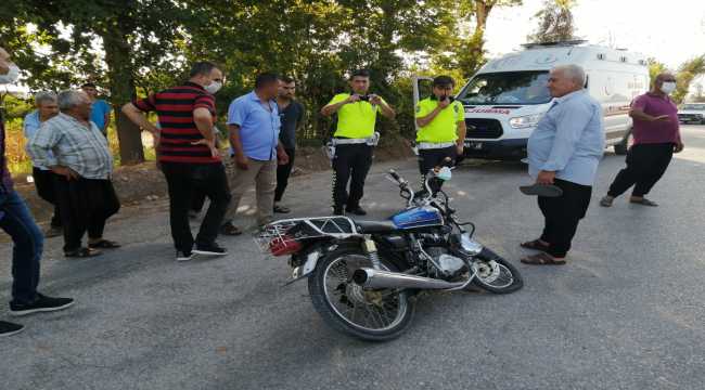 Adana'da otomobille motosiklet çarpıştı: 2 yaralı