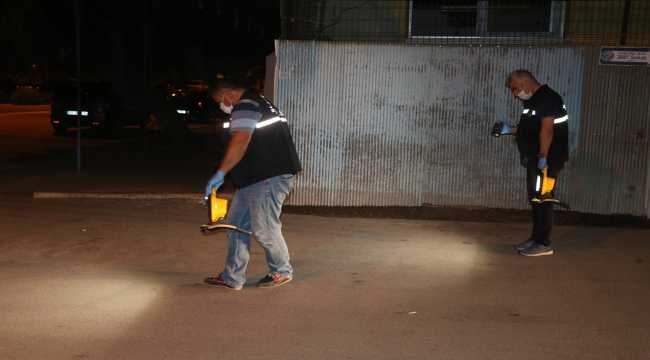 Adana'da silahlı saldırıya uğrayan kişi yaralandı