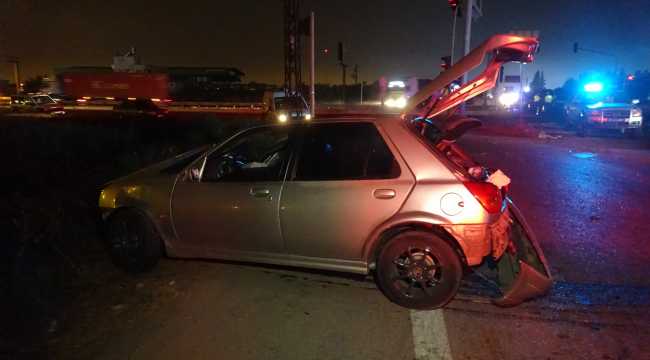 Adana'da tır otomobille çarpıştı: 1 ölü, 2 yaralı