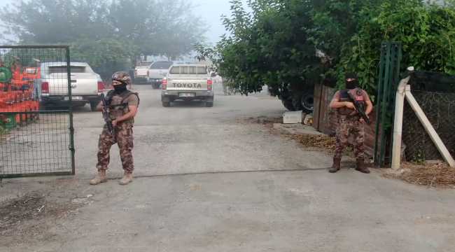 Adana'daki suç örgütü operasyonunun drone görüntüleri paylaşıldı