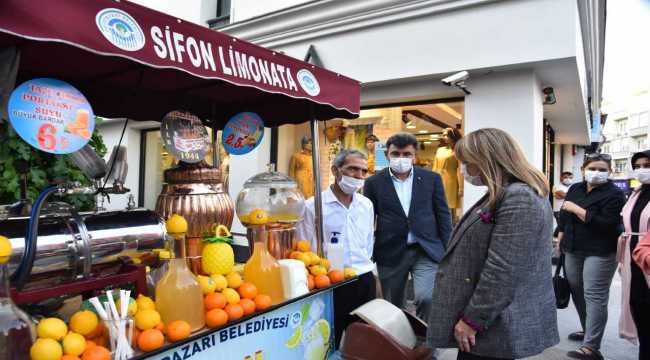 AK Parti'li Emine Nur Günay'dan Eskişehir'de esnaf ziyareti
