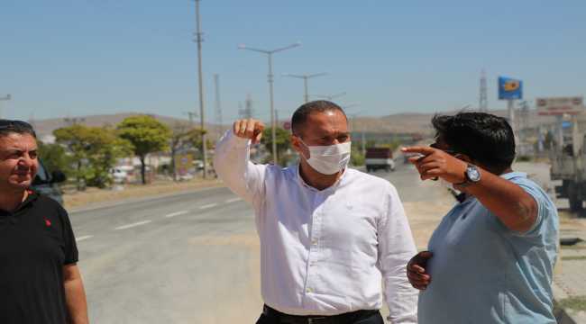 Başkan Özdemir, alt geçit çalışmalarını inceledi
