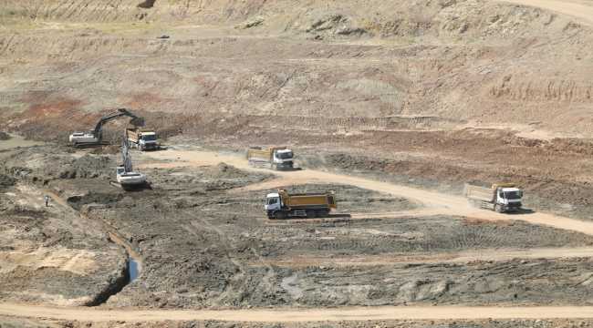 Gemerek Kartalkaya Barajı'nda çalışmalar devam ediyor