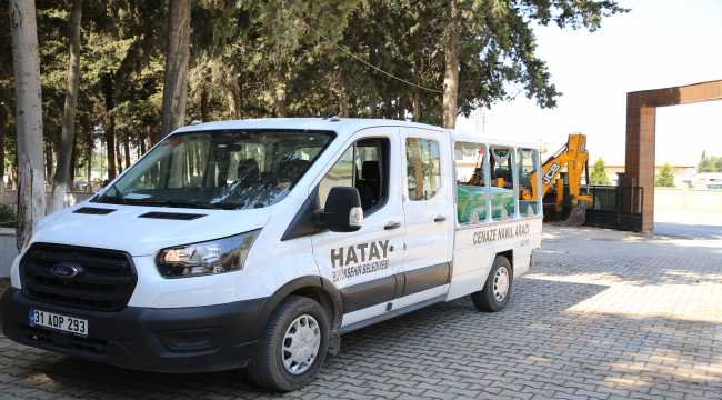 Hastanede cenazelerin karıştırılması nedeniyle naaşı yanlışlıkla defnedilen kişinin mezarı açıldı