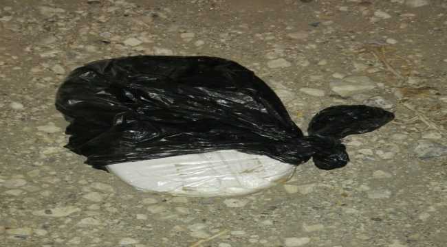 Hatay'da üzerilerinde uyuşturucu bulunan 2 kişi gözaltına alındı 