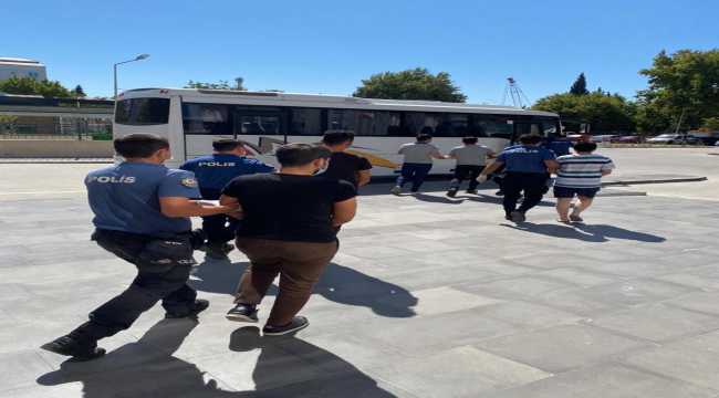 Kahramanmaraş'ta uyuşturucu operasyonunda 5 kişi gözaltına alındı
