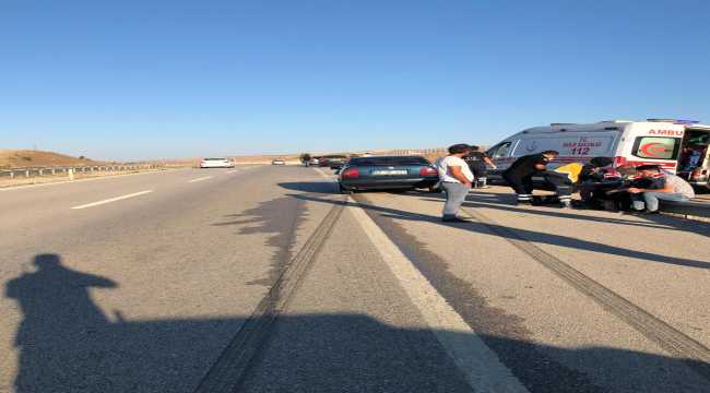 Kırıkkale'de iki otomobil çarpıştı: 5 yaralı