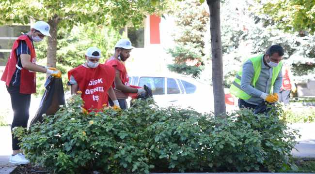 Vali Yılmaz, OSB'de sanayici ve iş insanlarıyla buluştu