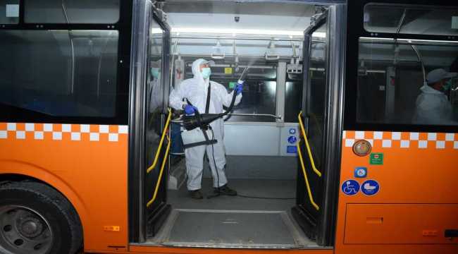 Kırşehir'de toplu alanlar Kovid-19'a karşı dezenfekte edildi
