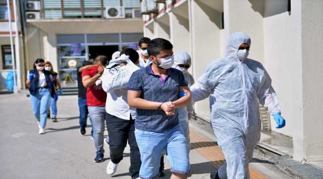 Mersin'de günübirlik evlere fuhuş operasyonu: 21 gözaltı