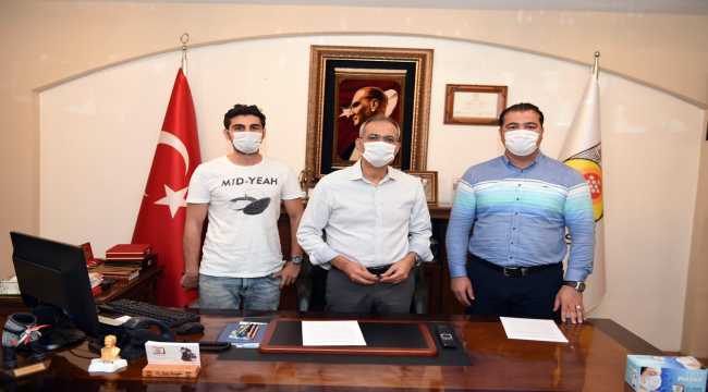 Mersin'de temel kazısı sırasında bulunan Antik Roma Yolu turizme kazandırılıyor