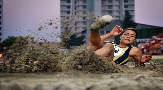 Mersin'de Turkcell Bölgesel 18 Yaş Altı Yarışmaları başladı 