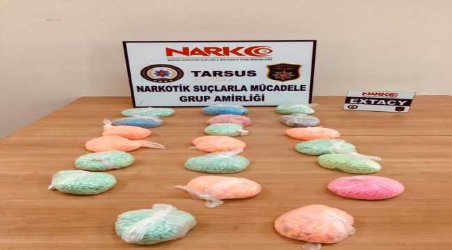 Mersin'de yolcu otobüsünde 25 bin uyuşturucu hap ele geçirildi