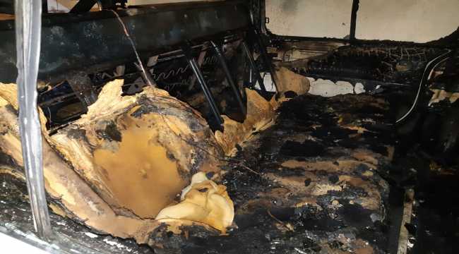 Nevşehir Gazeteciler Cemiyetinin aracını kundakladıkları iddiasıyla 2 zanlı yakalandı 