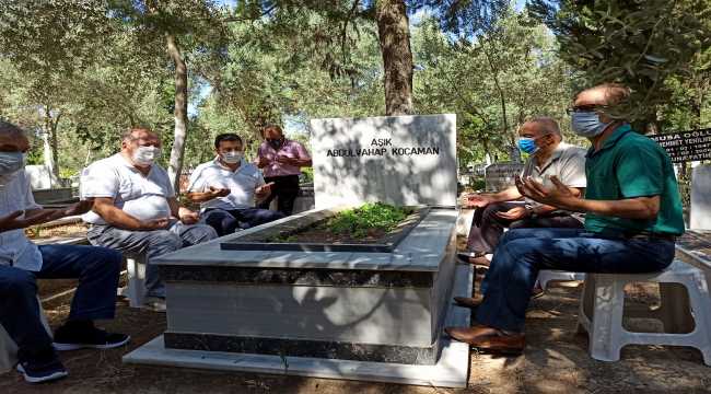 Şair ve halk ozanı Kocaman, mezarı başında anıldı