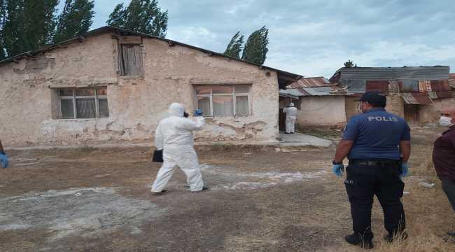 Sivas'ta 87 yaşındaki kişi evinde ölü bulundu
