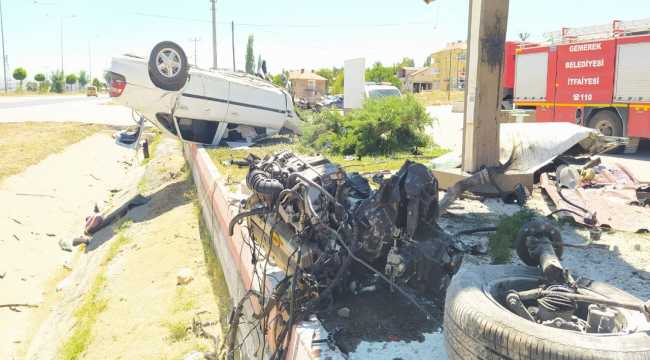 Sivas'ta otomobil devrildi: 3 yaralı