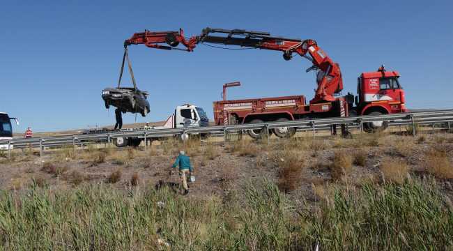 Sivas'ta trafik kazaları: 2 yaralı