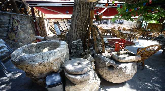 Tarihi mahalledeki restoran, kültürle damak tadını bir araya getiriyor