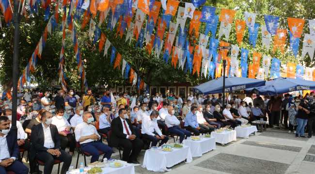 TBMM Plan ve Bütçe Komisyonu Başkanı Elvan, Mut İlçe Kongresi'nde konuştu: