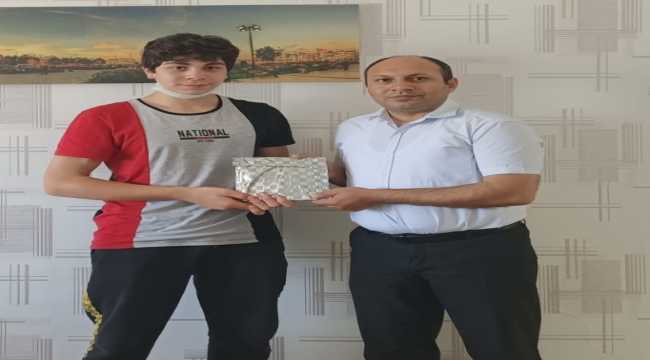 Ulaş'ta LGS'de başarılı öğrenciler ödüllendirildi