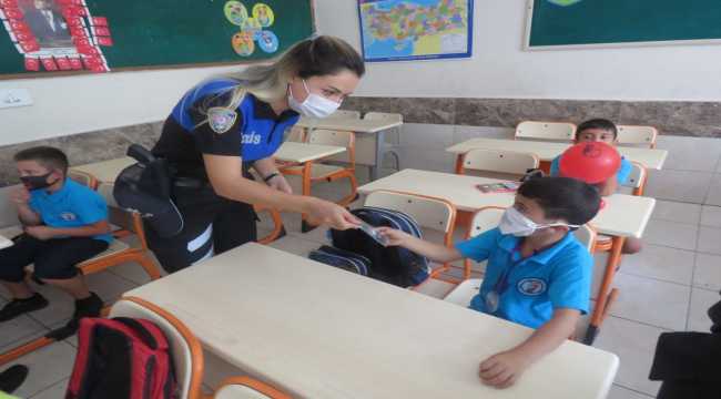 Aksaray Valisi Hamza Aydoğdu'dan öğretmenlere anlamlı hediye