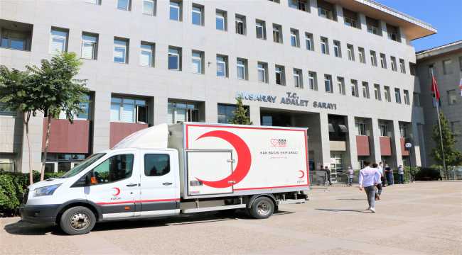 Aksaray Adliyesi'nde kan bağışı kampanyası