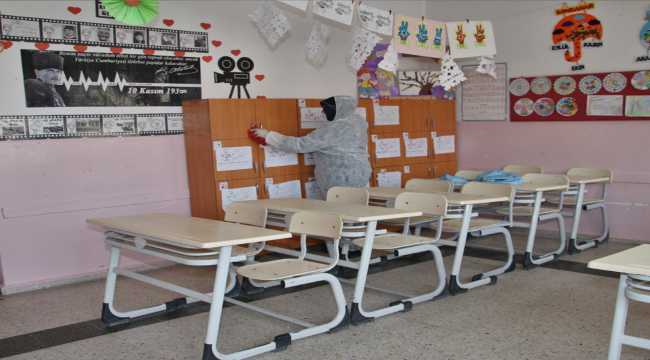 Beypazarı'nda tüm okullar dezenfekte ediliyor