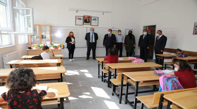 Çubuk Kaymakamı Keleş ve Belediye Başkanı Demirbaş'tan okullara ziyaret