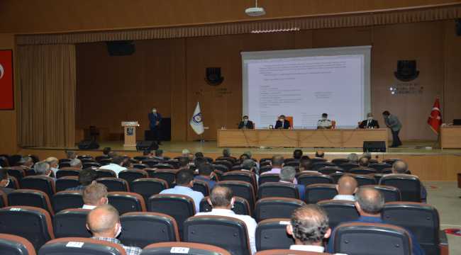 Köy muhtarlarına Kovid-19 semineri düzenlendi 