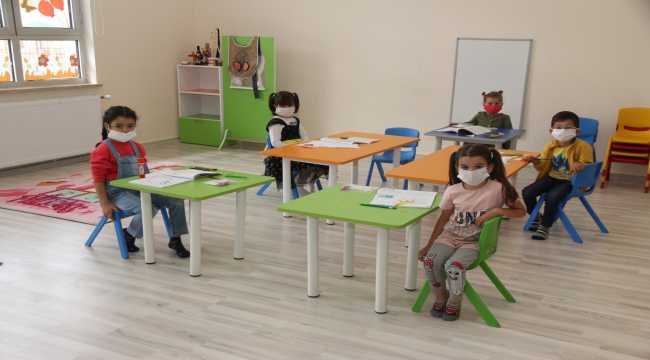 Okullarda yüz yüze eğitim başladı
