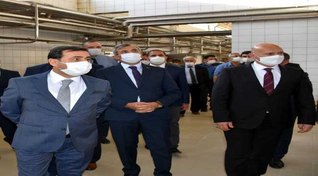 Adalet Bakan Yardımcısı Kuş, Kırıkkale'deki süt işleme tesisinde incelemelerde bulundu: