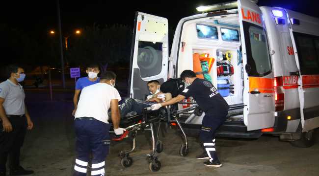 Adana'da bıçaklı kavga: 1 yaralı