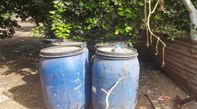 Evde 1400 litre sahte içki ele geçirildi