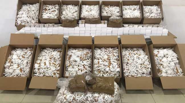 Adana'da kaçak 2 milyon 237 bin 200 makaron ele geçirildi