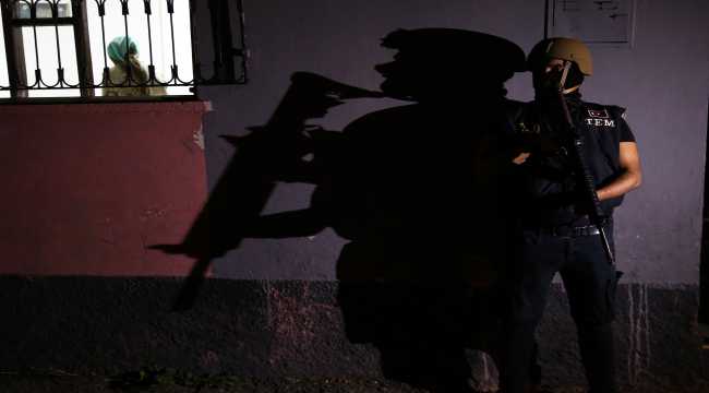 Adana'da PKK/KCK operasyonu: 5 gözaltı