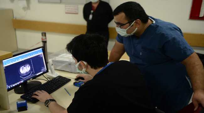 DOKTORLAR KOVİD-19'LA SAVAŞI ANLATIYOR - 