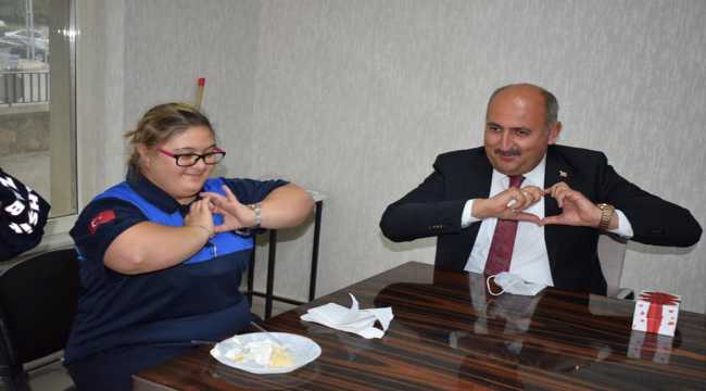 Down sendromlu Meryem'e doğum günü sürprizi